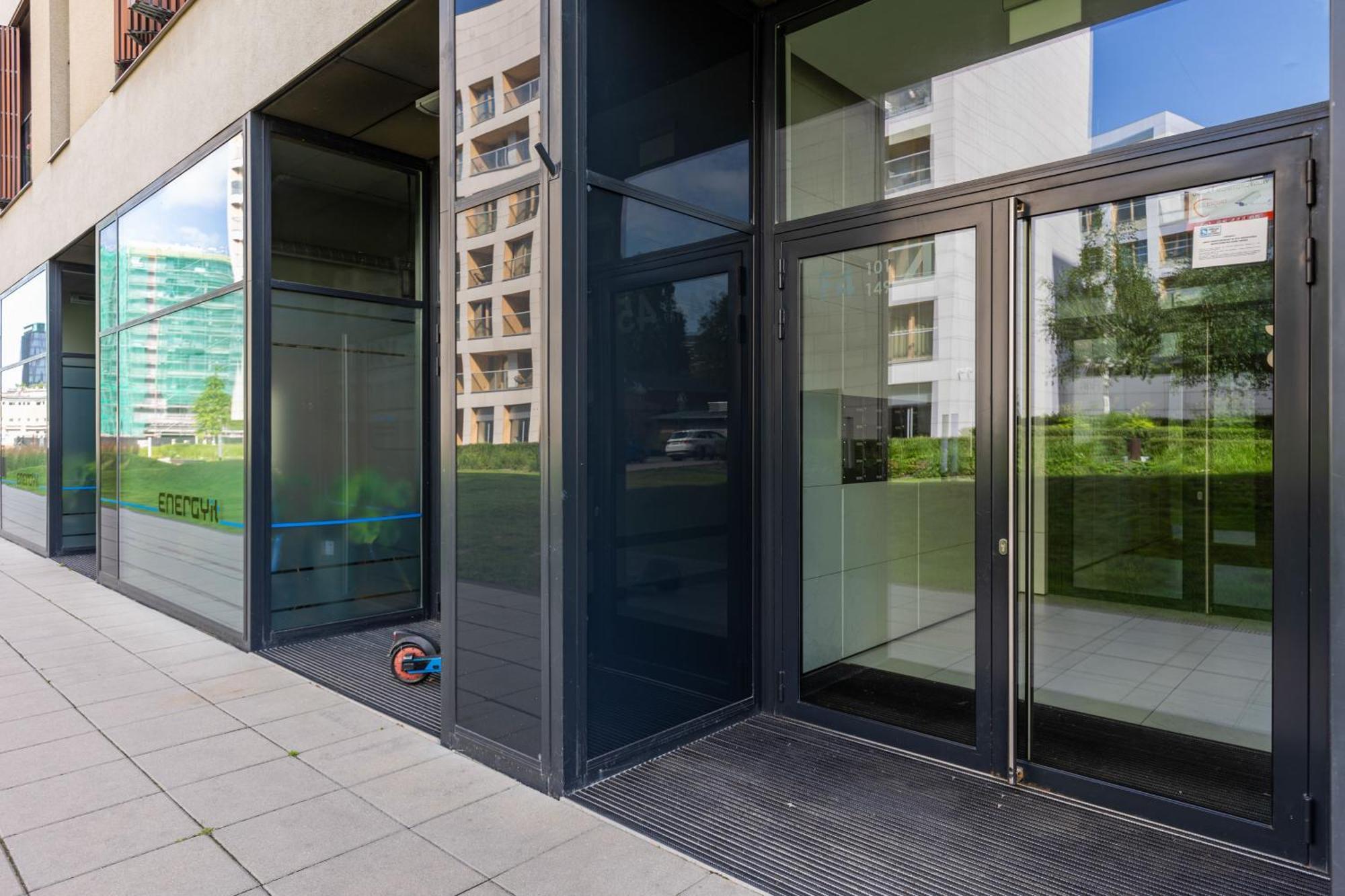 Warsaw Wola Apartment Near Nocny Market By Noclegi Renters Ngoại thất bức ảnh